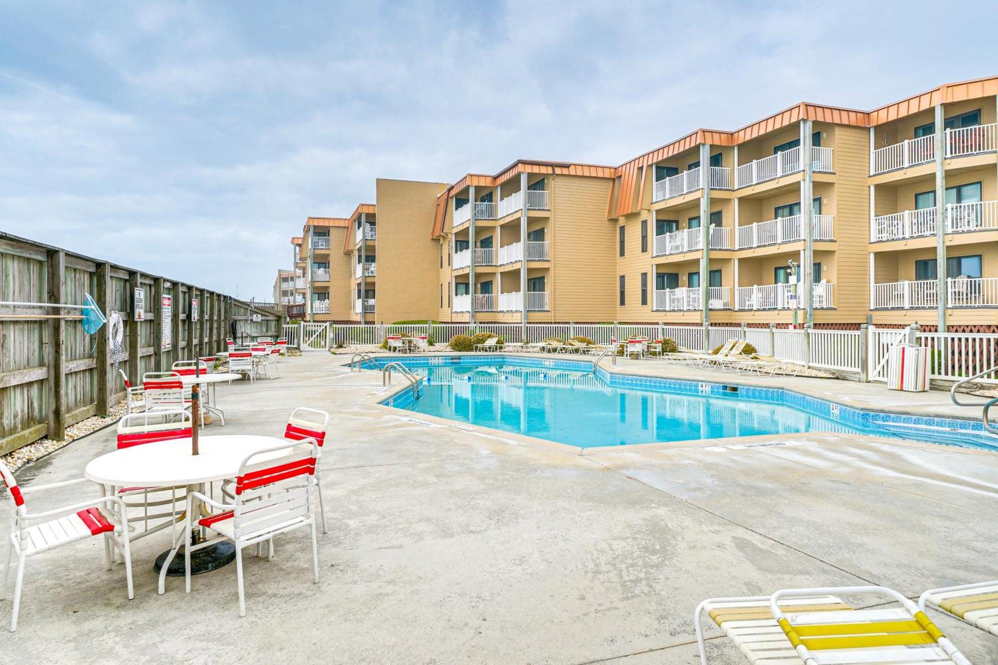 Steps To The Beach Oceanfront Condo With Lanai! North Topsail Beach Esterno foto