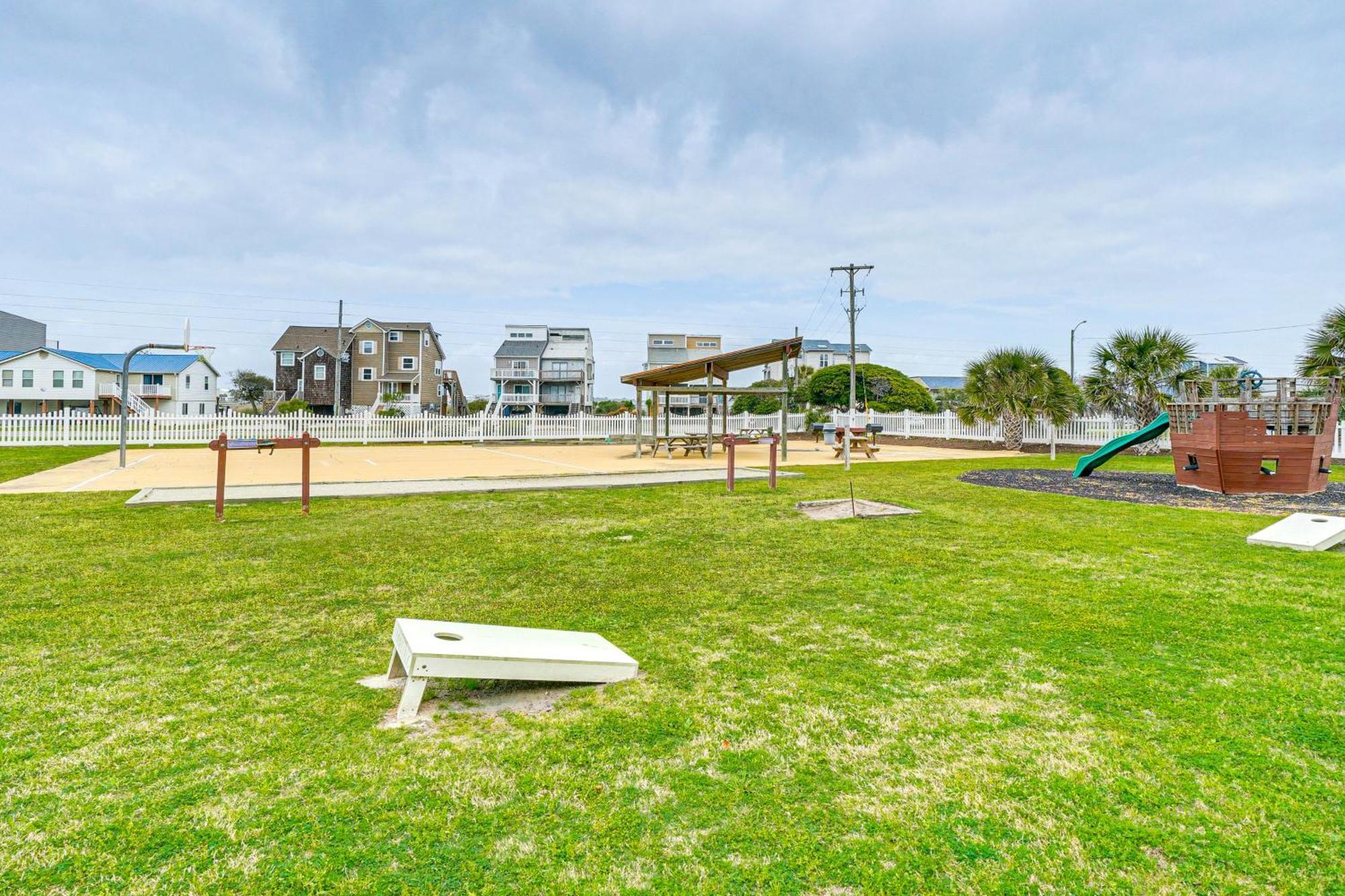 Steps To The Beach Oceanfront Condo With Lanai! North Topsail Beach Esterno foto